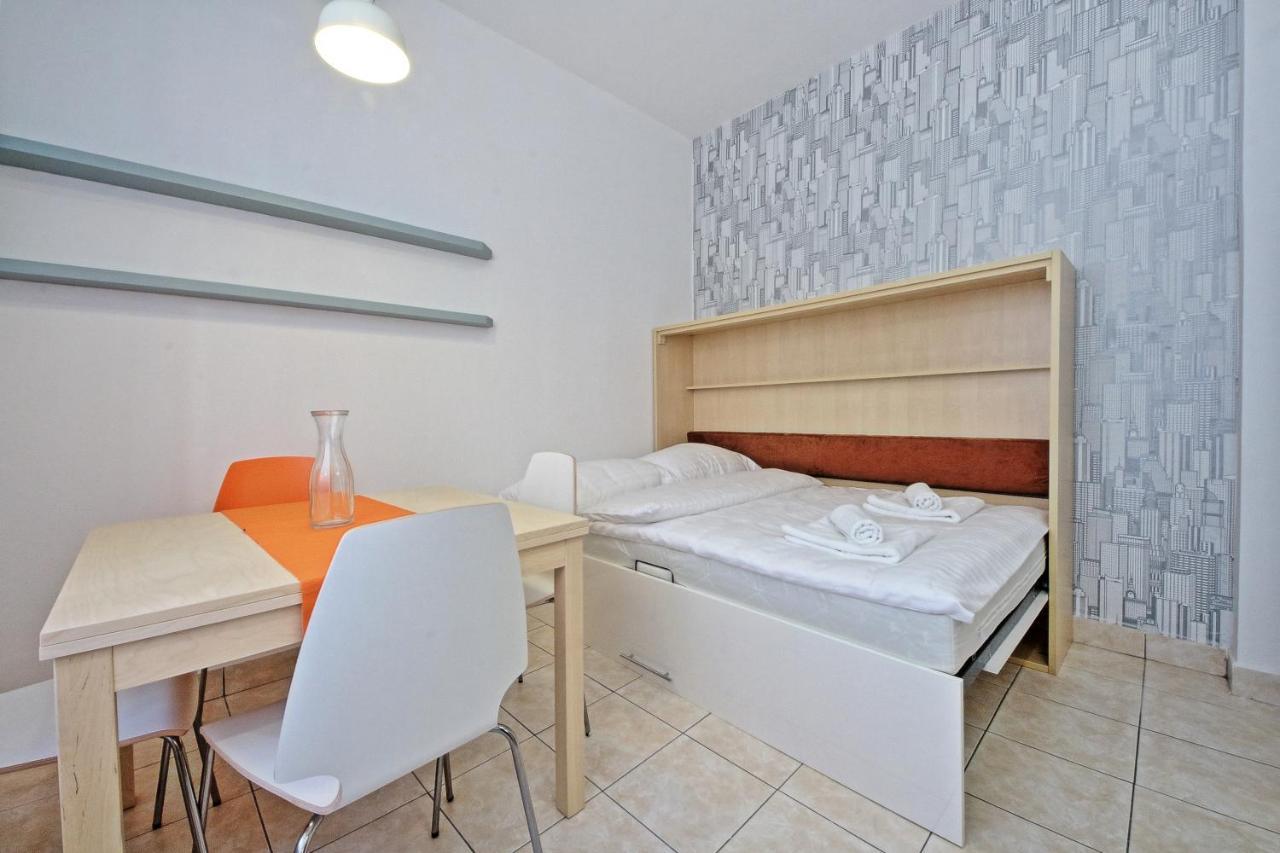 Lotus Apartment Prague Extérieur photo